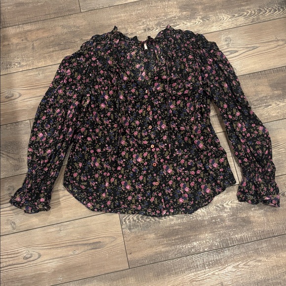Free People Meant To Be blouse Black Floral - Picture 5 of 10